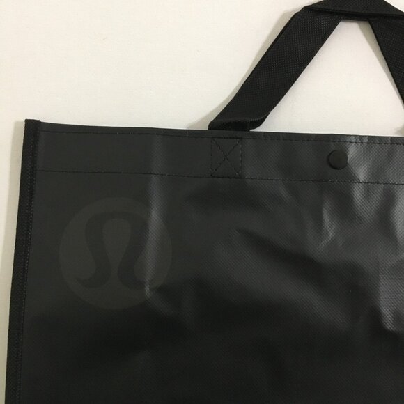 Lululemon 2 Sizes Gift Bag NEW! Black Lululemon Logo Printed - Picture 2 of 16